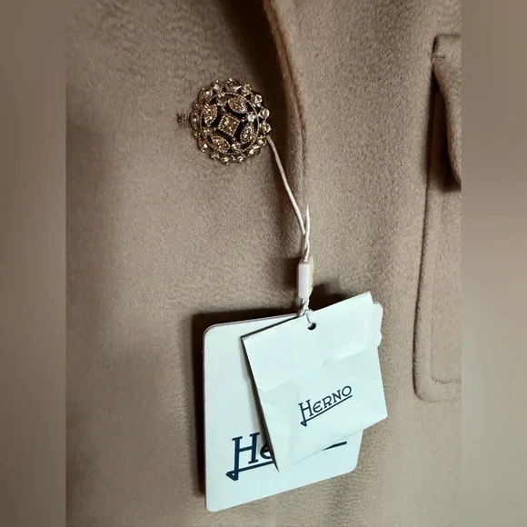 Herno Beige Wool Coat with Brooch - Picture 2 of 9